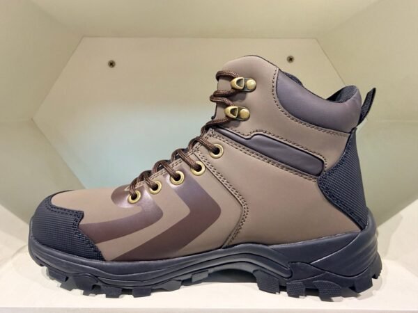 IMG_0731-1.jpg Insulated Safety Boots