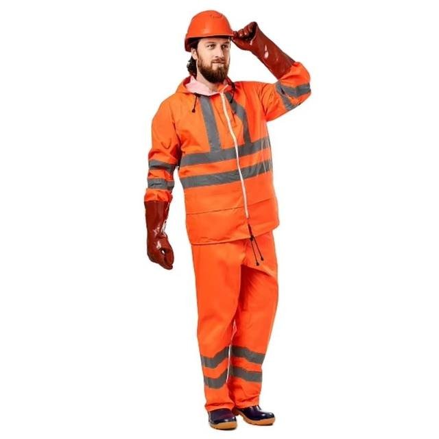 S3 safety boots for industrial workplaces