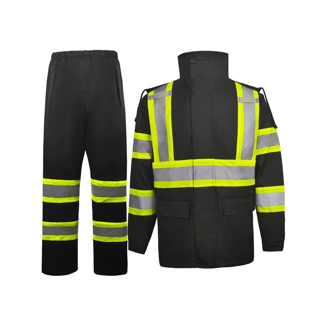 S3 safety boots for industrial workplaces